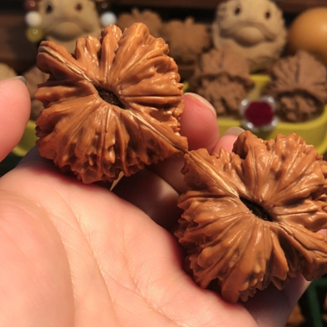 【闪购商品】文玩核桃把件楼子