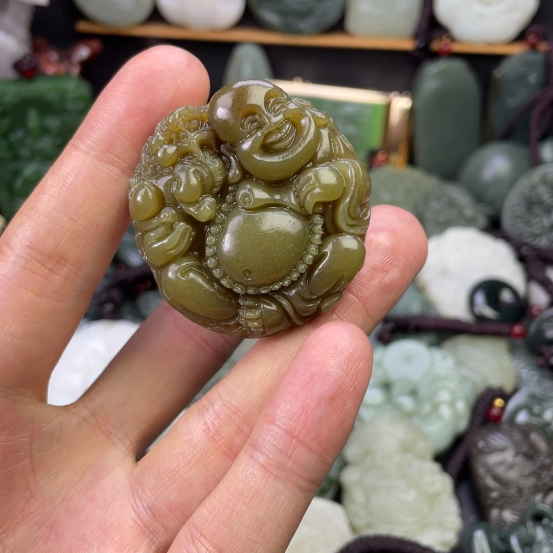 和田玉未镶嵌颈饰