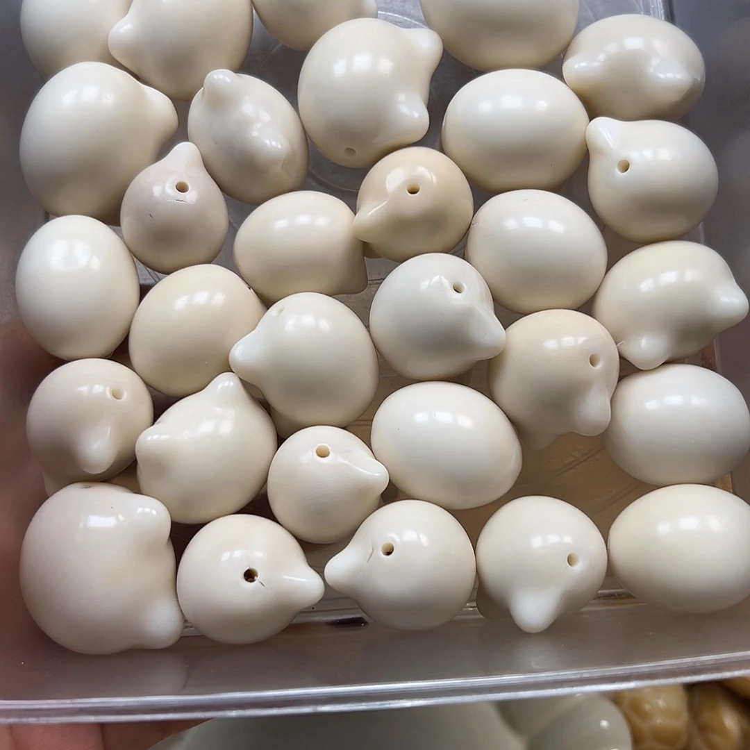 手串菩提根/象牙果瑕疵白猫头30颗表面孔道有裂不售后