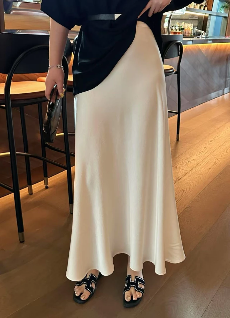 琪琪怪怪大码女装【柔光】夏季缎面高级感高腰鱼尾半身裙D27306QD