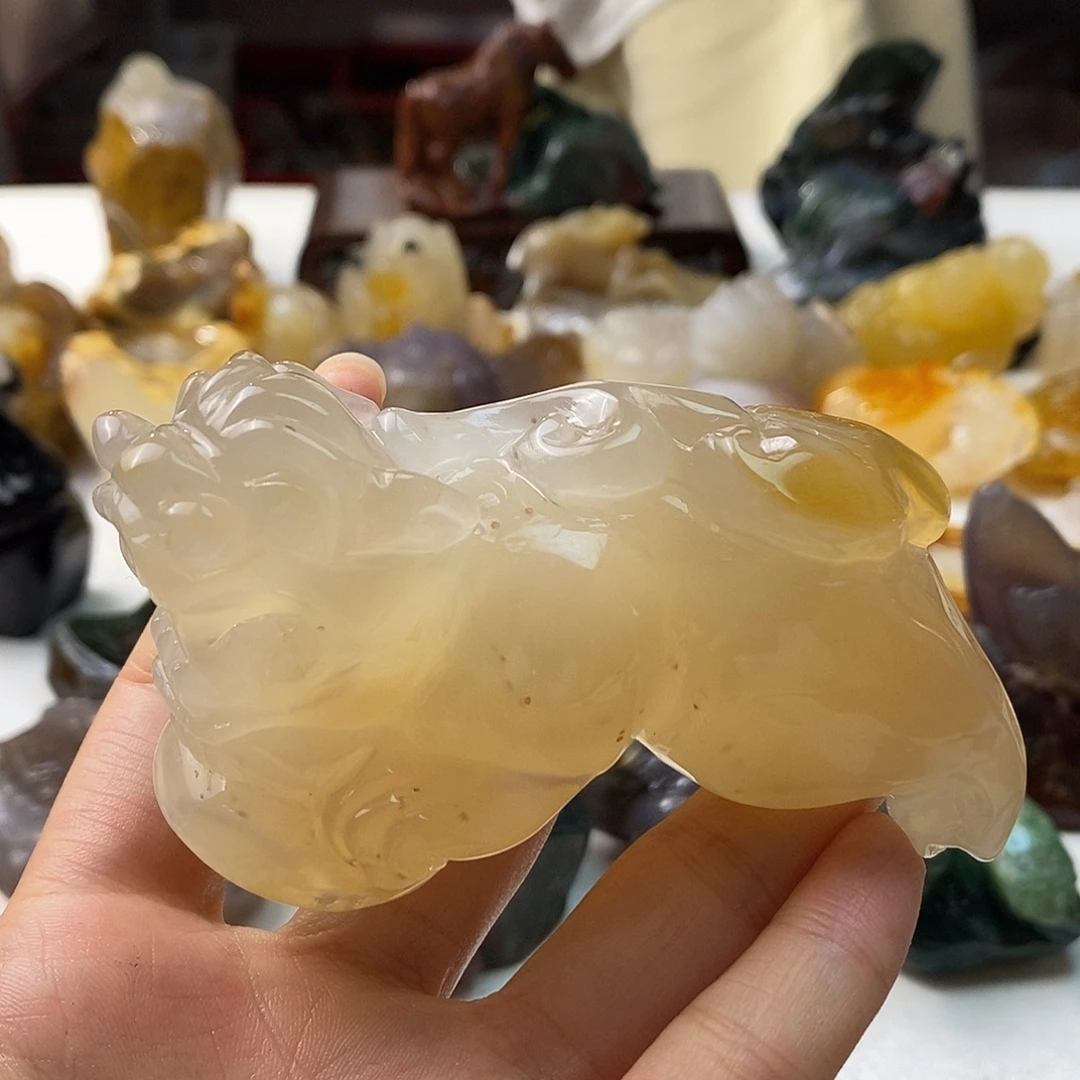 玛瑙/玉髓未镶嵌颈饰
