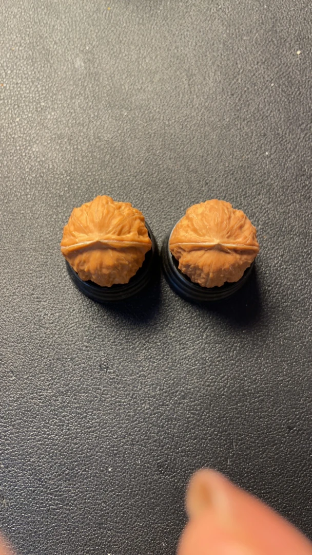 野生文玩纯野生黄皮小金豆