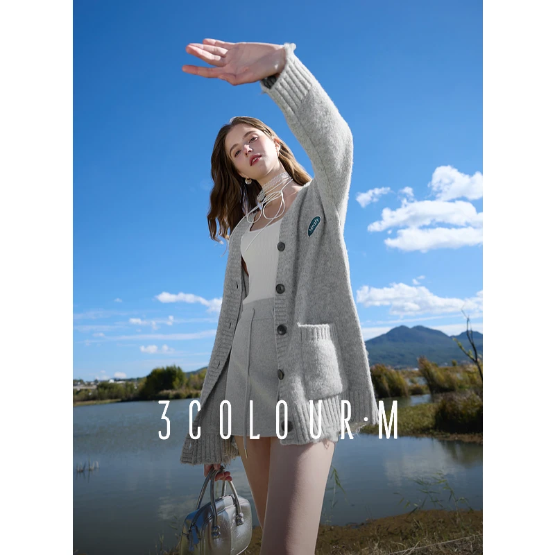 【达人专属】三彩2025春季新款卡通刺绣毛衣开衫V领针织衫外套dbc