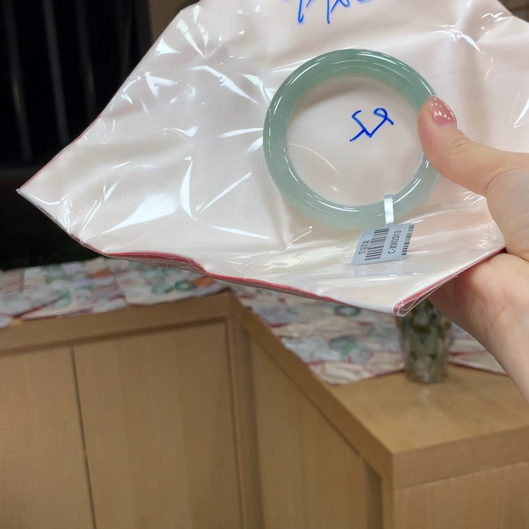未镶嵌手镯翡翠不退不换