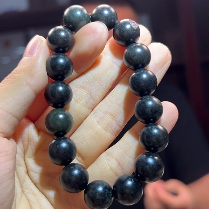 和田玉（糖玉）手镯未镶嵌