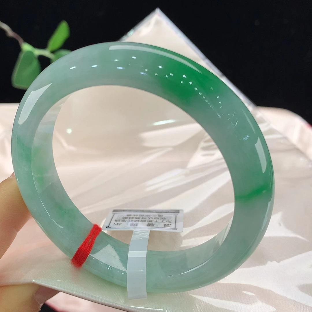 翡翠未镶嵌手镯2100