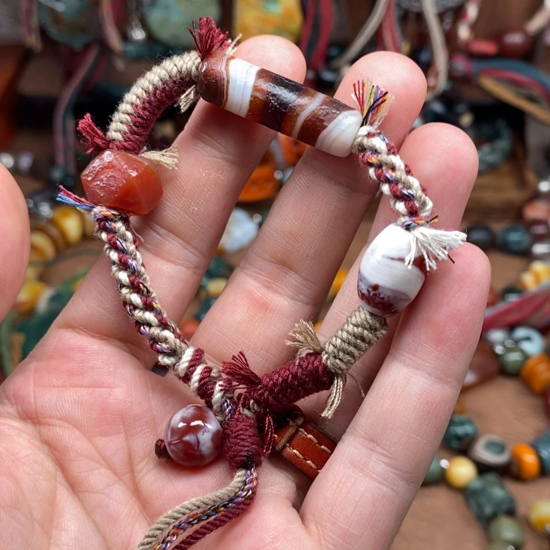 玛瑙/玉髓颈饰未镶嵌