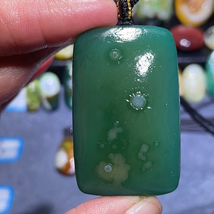 玛瑙/玉髓未镶嵌珠宝奇石