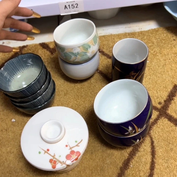 盖碗你****乐瓷器直播放漏中