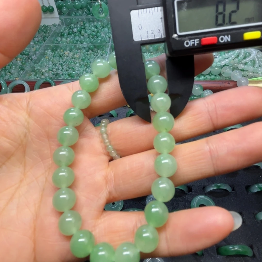 石英质玉（非洲翠）未镶嵌散珠手串