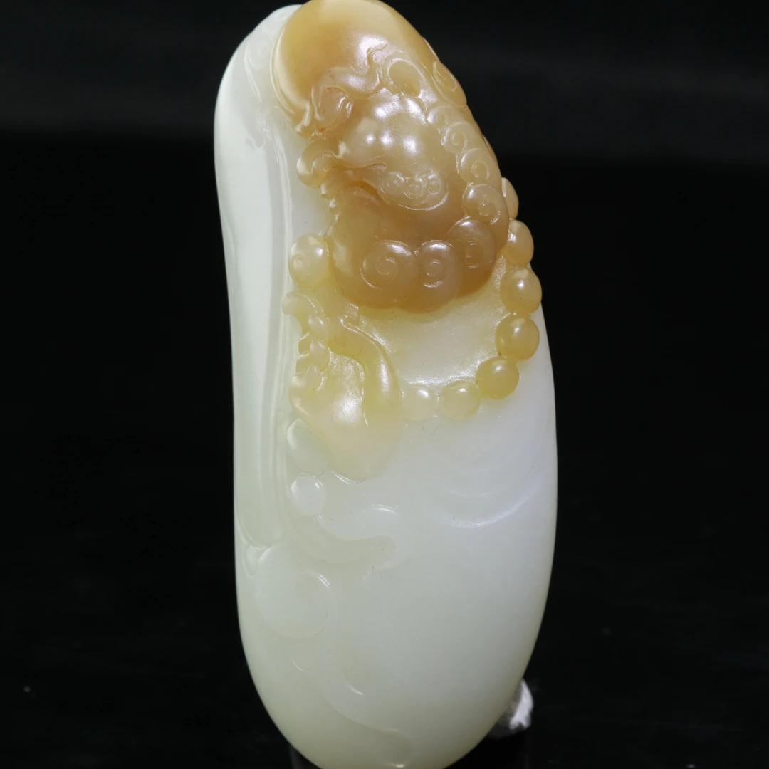 34和田玉且末糖白达摩/200300上海嘉禾拍卖