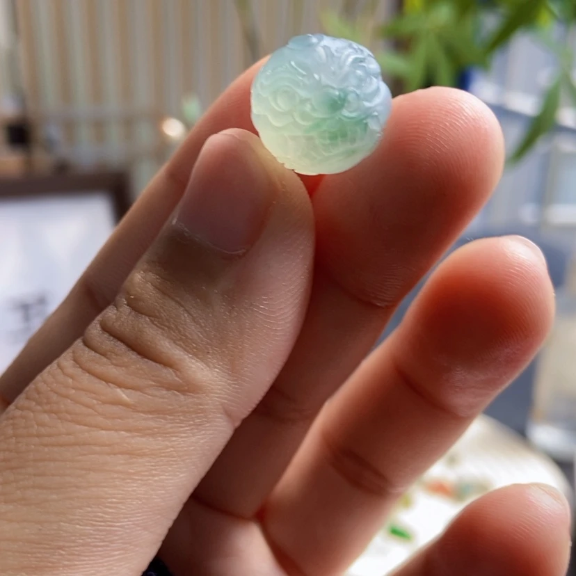 【闪购商品】未镶嵌定制翡翠醒狮