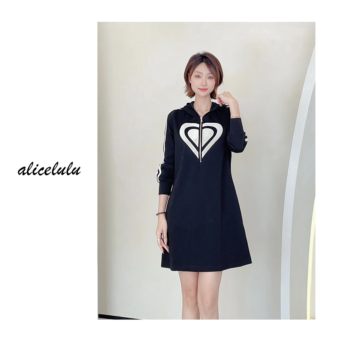 5alicelulu 时尚带帽圆领长袖显瘦休闲连衣裙高级感 99013