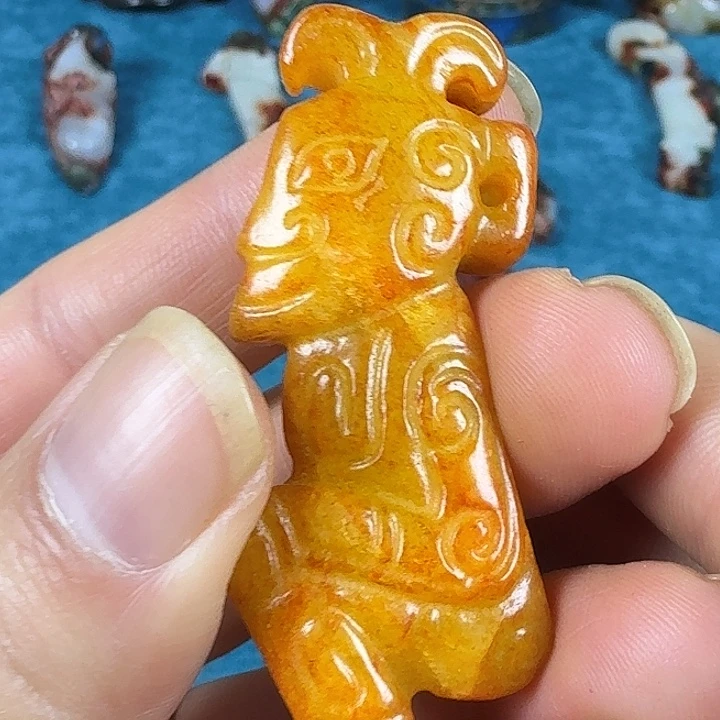 和田玉（糖玉）未镶嵌挂件