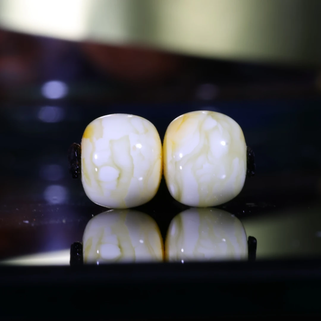 8m老型对珠天然原矿一物一图白花蜡妖花腰珠弟子珠蜜蜡配饰-B169