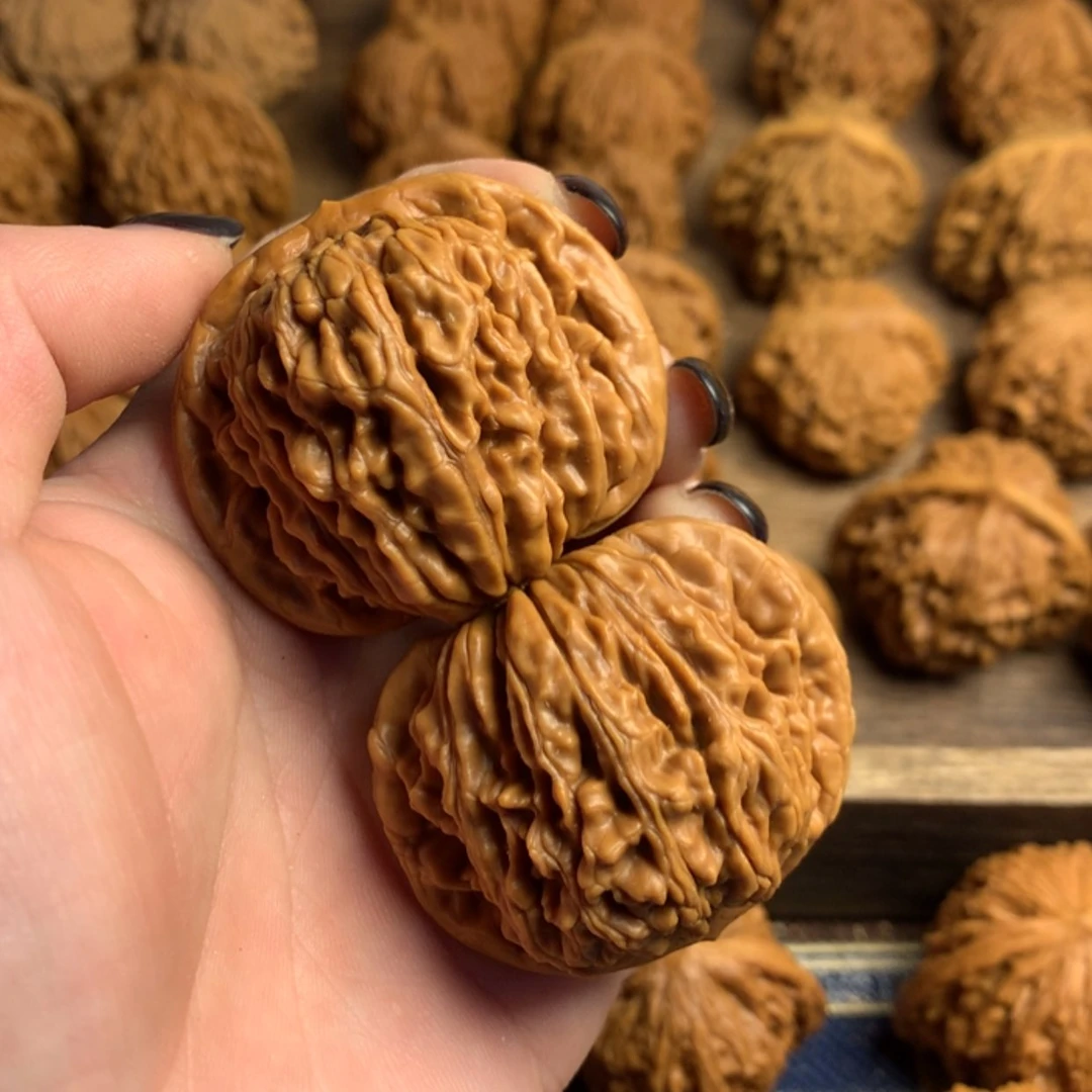 【闪购商品】文玩核桃吊坠专**修悍高楼