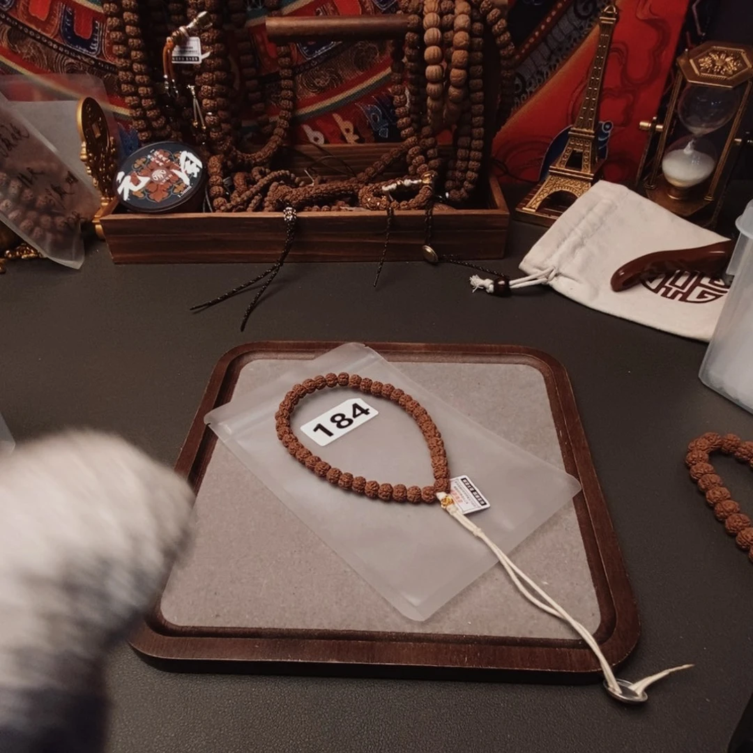 吊坠金刚菩提哦哦哦哦哦哦哦哦哦哦哦