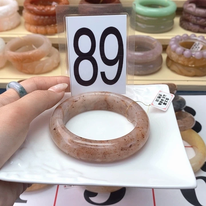 石英质玉未镶嵌手镯