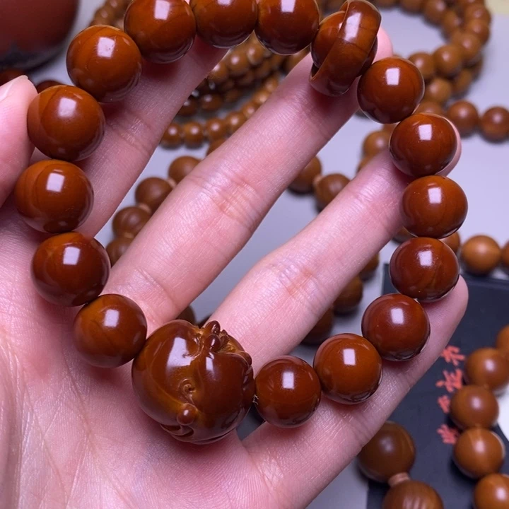 肉***馍把件橄榄核1.3+笑佛头