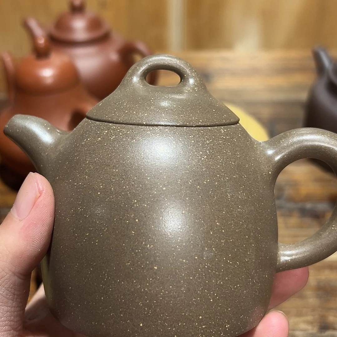 茶壶紫砂紫砂的味道很