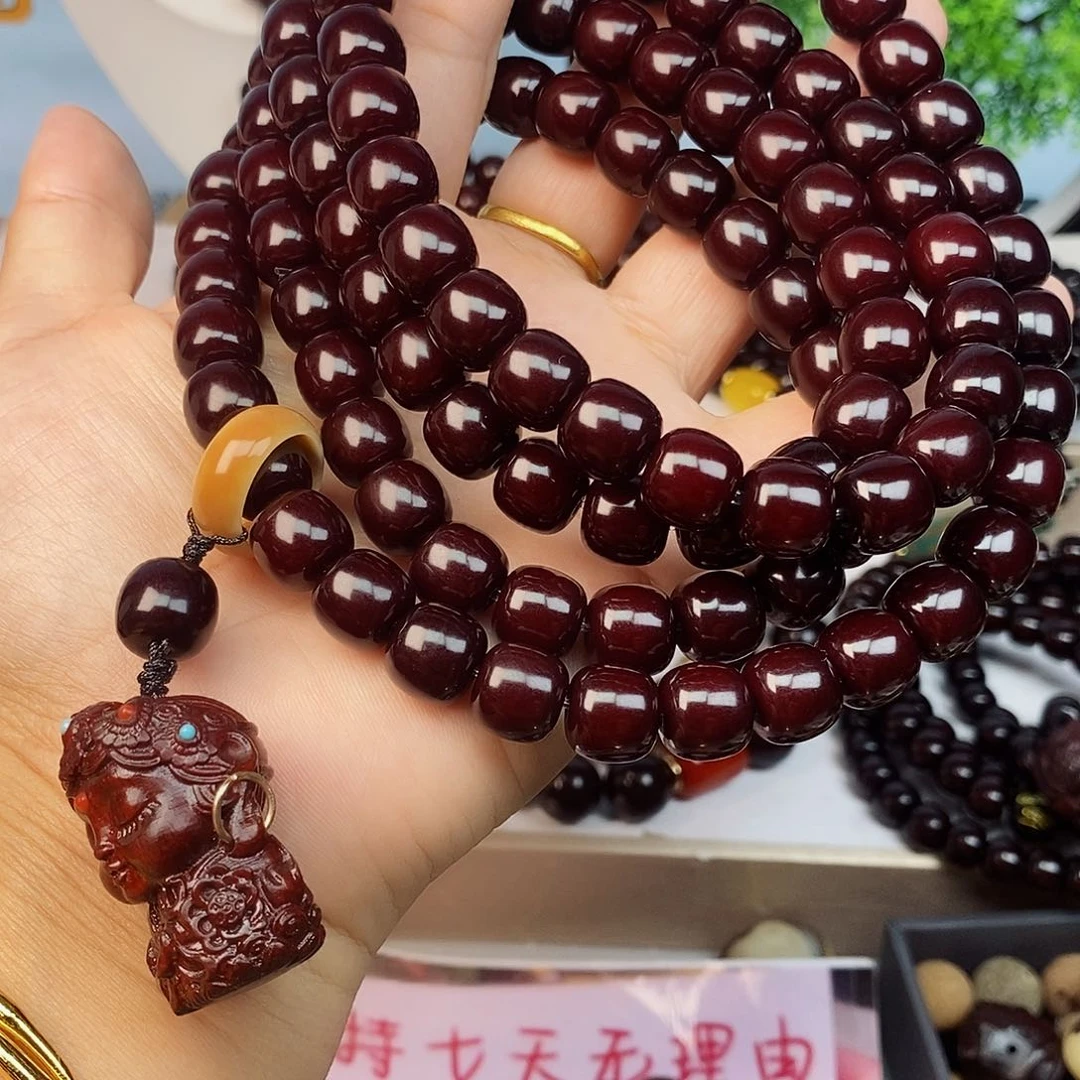 白玉菩提吊坠菩提