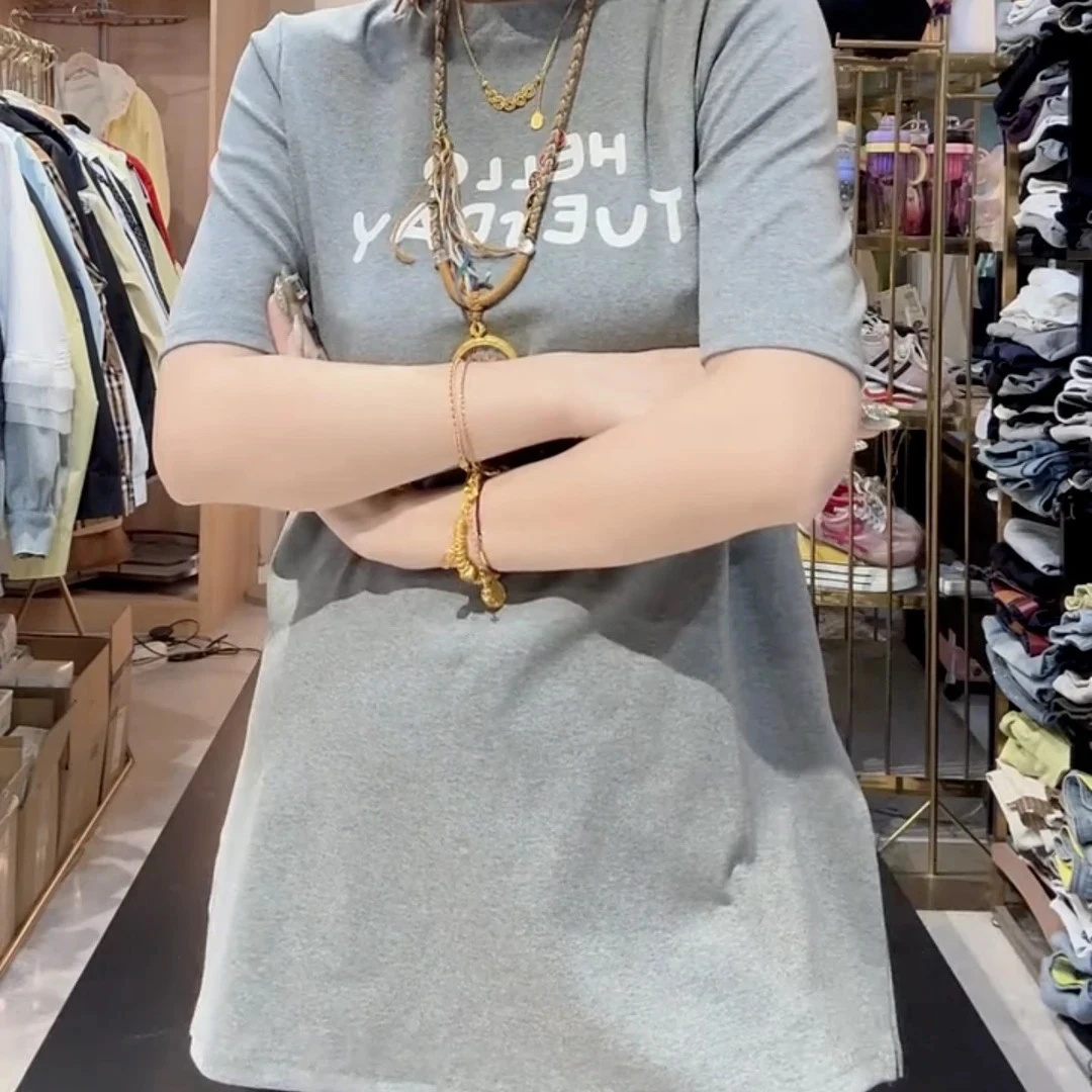 夏新款开叉中袖T恤女2025设计感字母小众时尚洋气显瘦中长款上衣