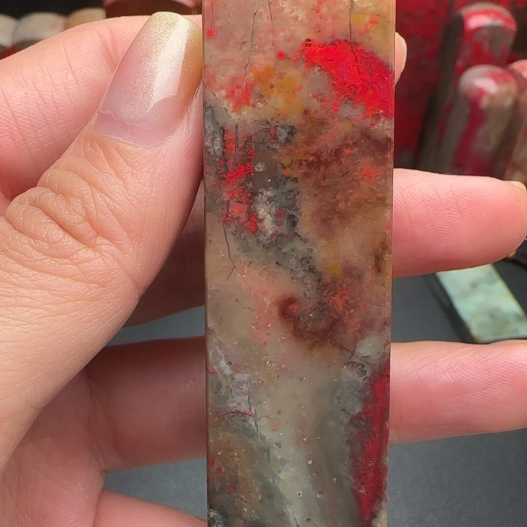 昌化石昌化鸡血石