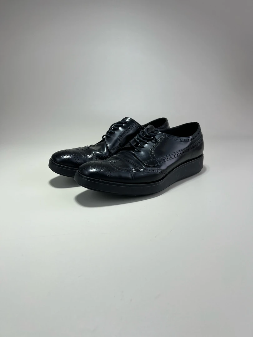 99新 Marc Jacobs/莫杰 普拉达巴洛克雕花皮鞋 41.5码 99新15084