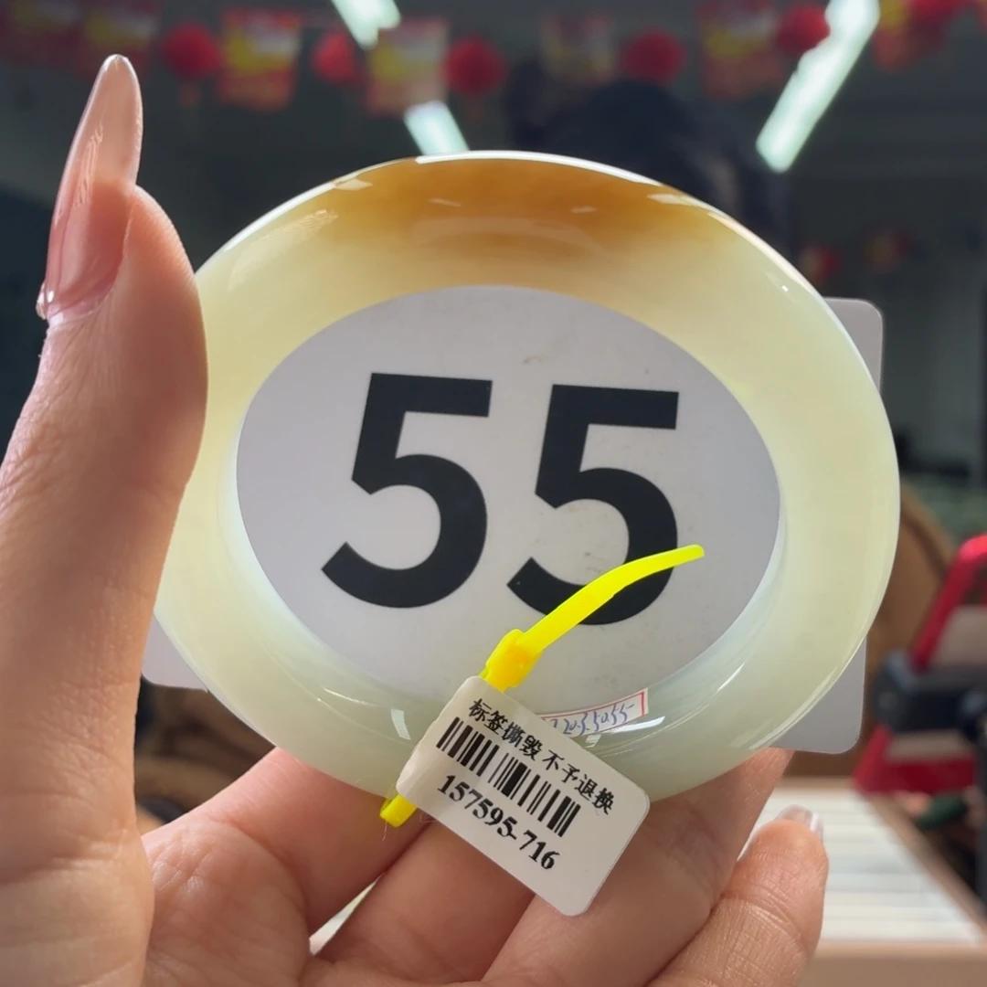 和田玉未镶嵌手镯糖白强推