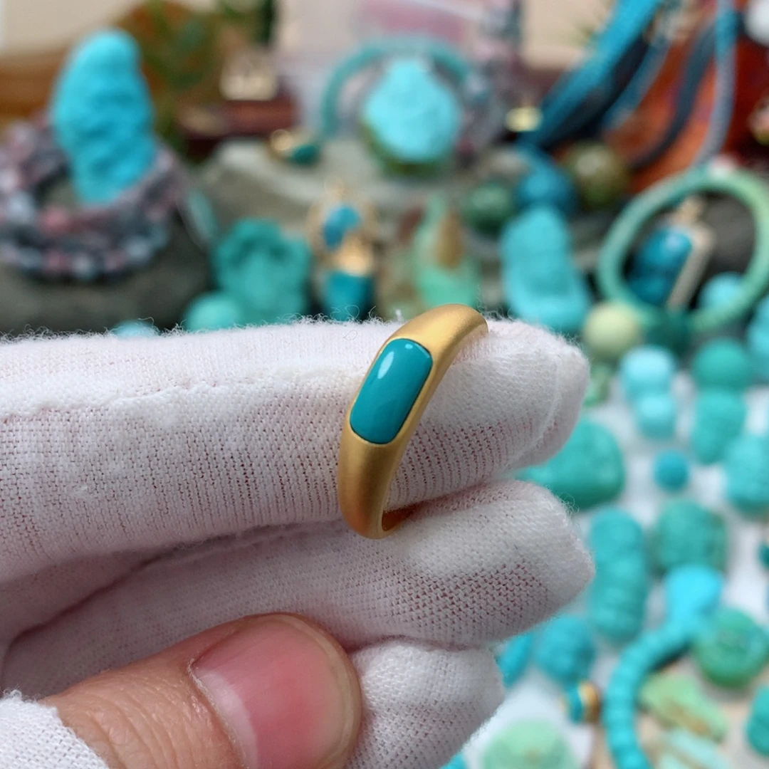 绿松石珠宝奇石18K金镶嵌