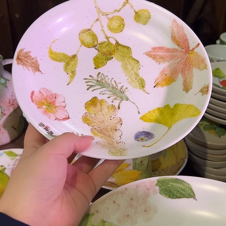 景德镇陶瓷艺术研究院