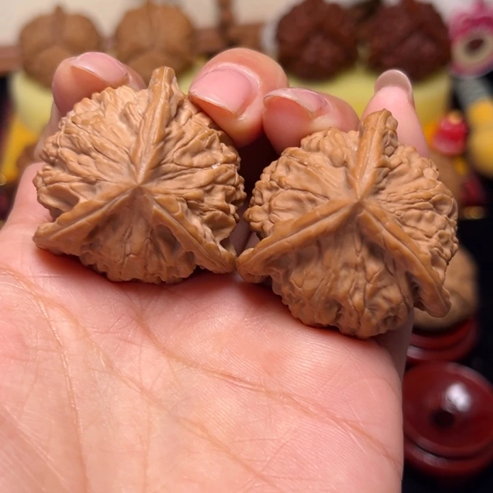 吊坠文玩核桃39全品糖三角奔