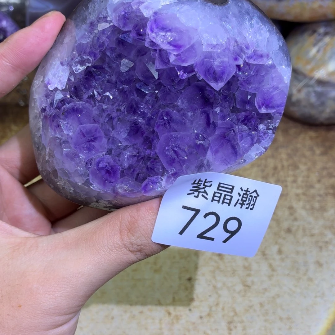 未镶嵌水晶大型摆件（非配饰）
