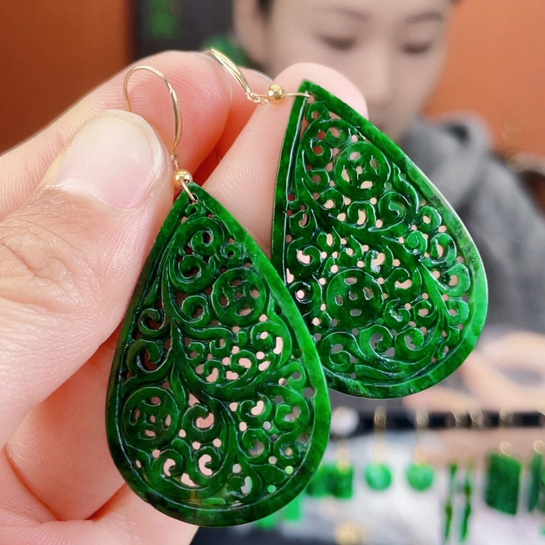 翡翠18K金镶嵌耳饰