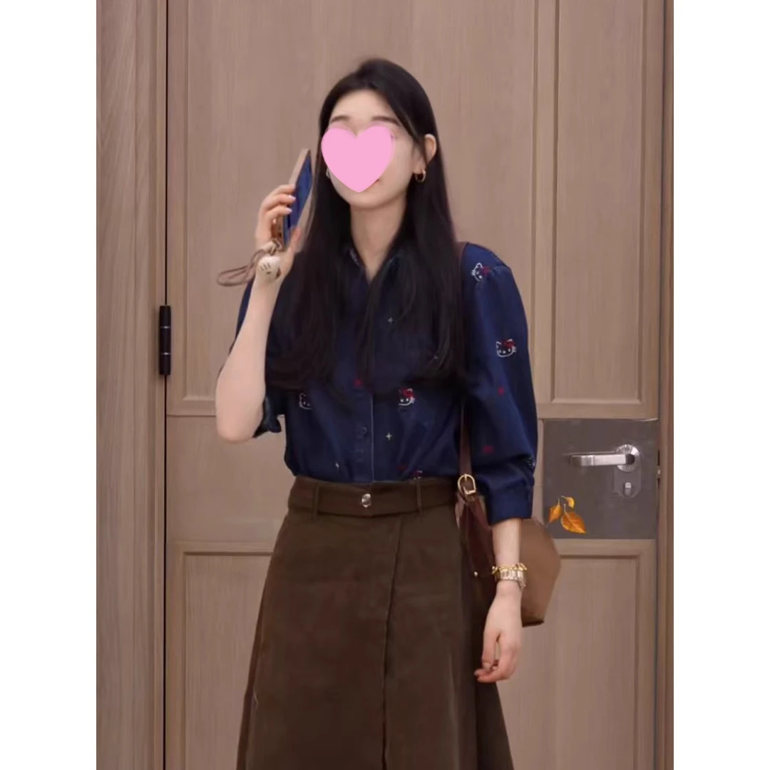 oajer鸥欧纪儿旗舰女装店同款秋冬复古气质卡通印花KT猫牛仔衬衫