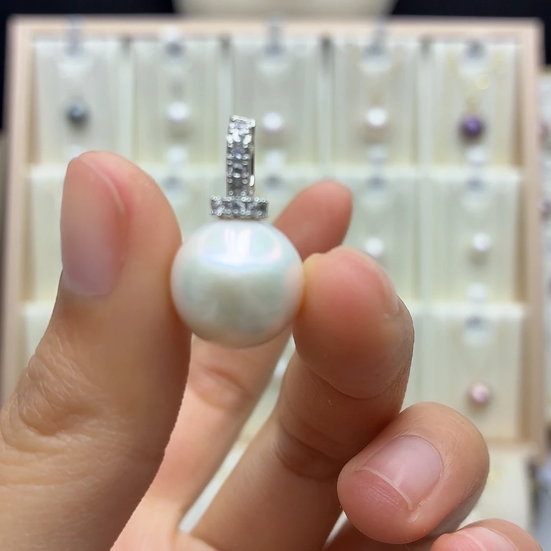 淡水珍珠颈饰合金