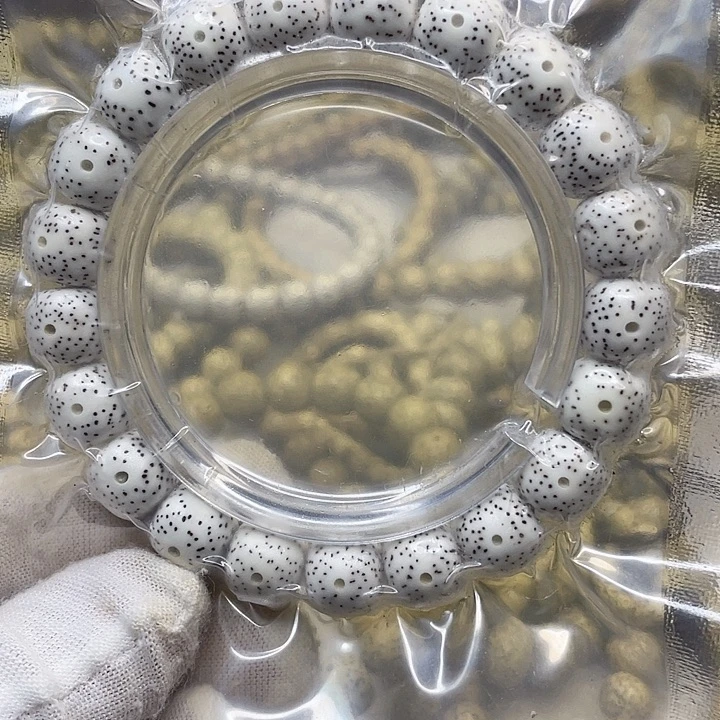 淑***筷星月菩提手串星月菩提原生态
