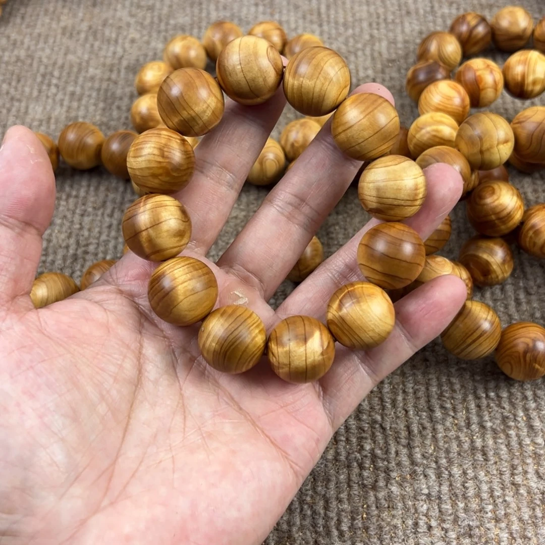 木太行崖柏2.0陈化闪。。。。。