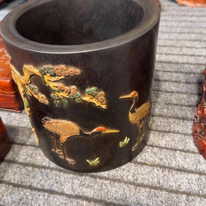 金***5工艺品的销售收入达到