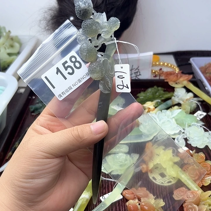 蛇纹石玉合金发饰冬**风