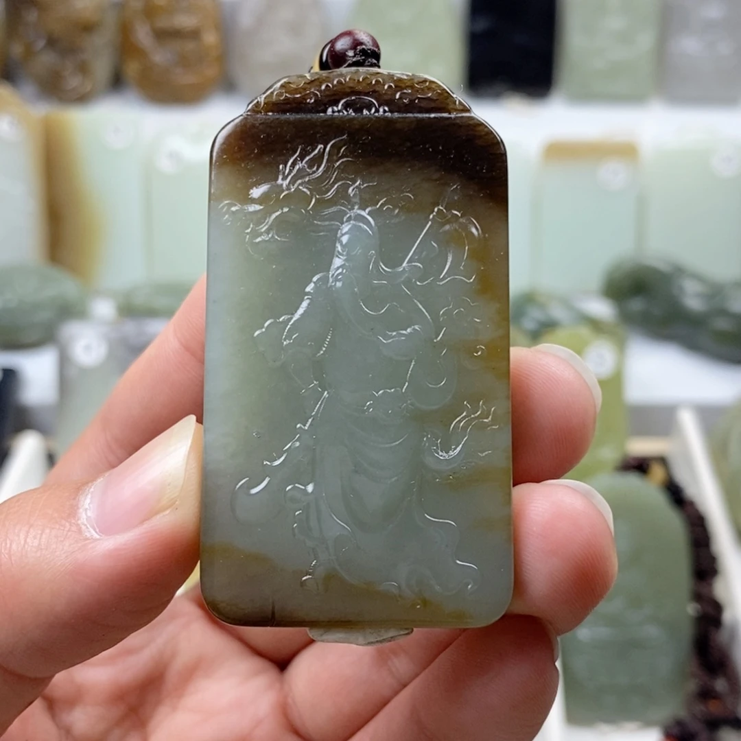 和田玉（糖玉）颈饰未镶嵌