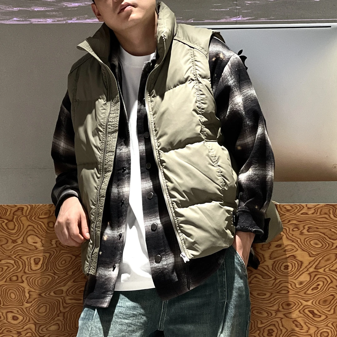 时尚百搭男士冬季蓬松保暖立领羽绒马甲