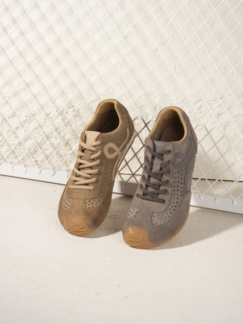 夏季镂空爆款阿甘德训鞋真皮休闲百搭透气软底系带低帮男鞋8399-2