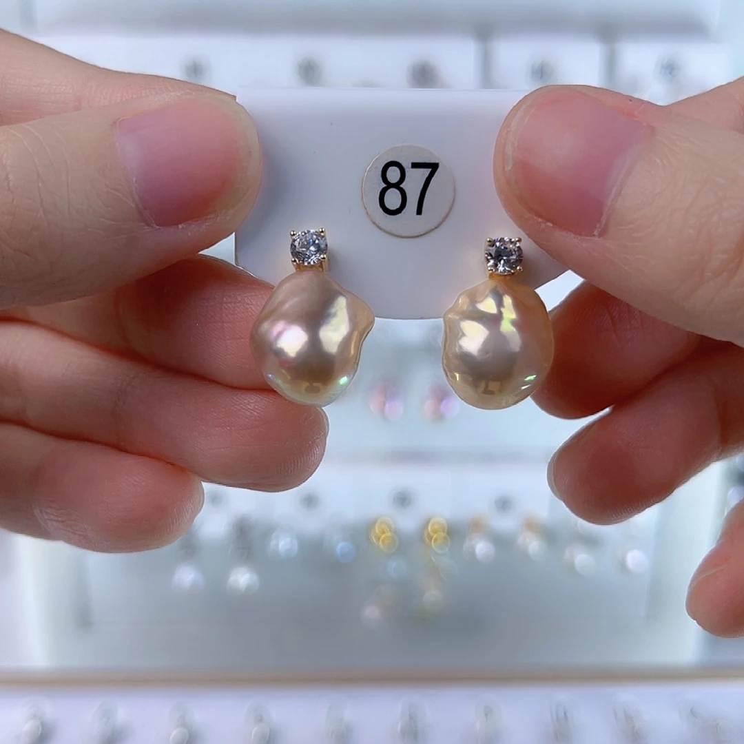 淡水珍珠耳饰未镶嵌
