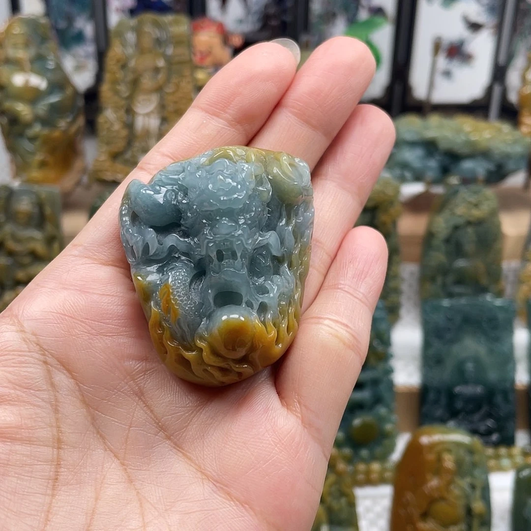 翡翠未镶嵌颈饰天然翡翠a货龙