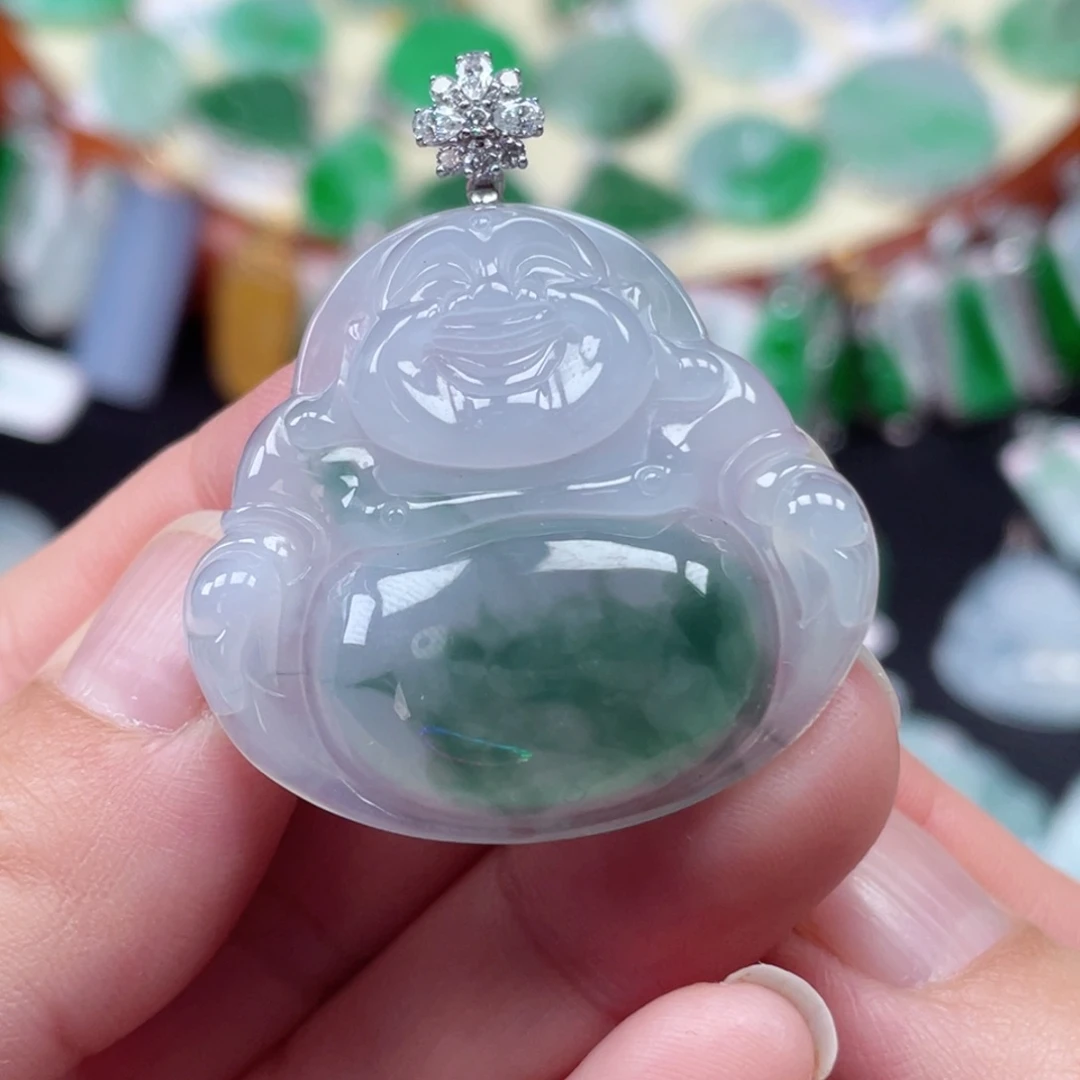 颈饰18K金镶嵌翡翠佛