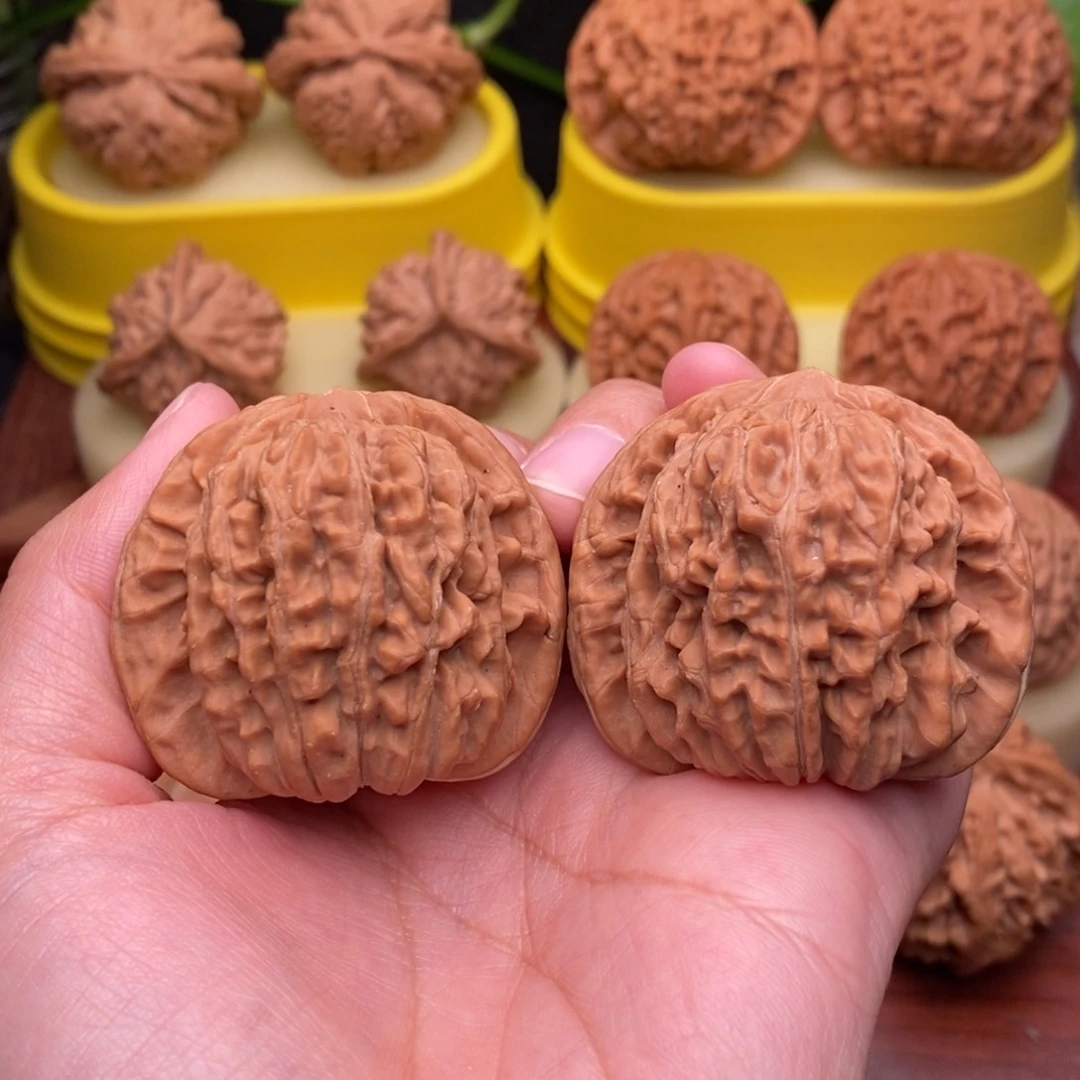 把件文玩核桃44老树红皮四座楼