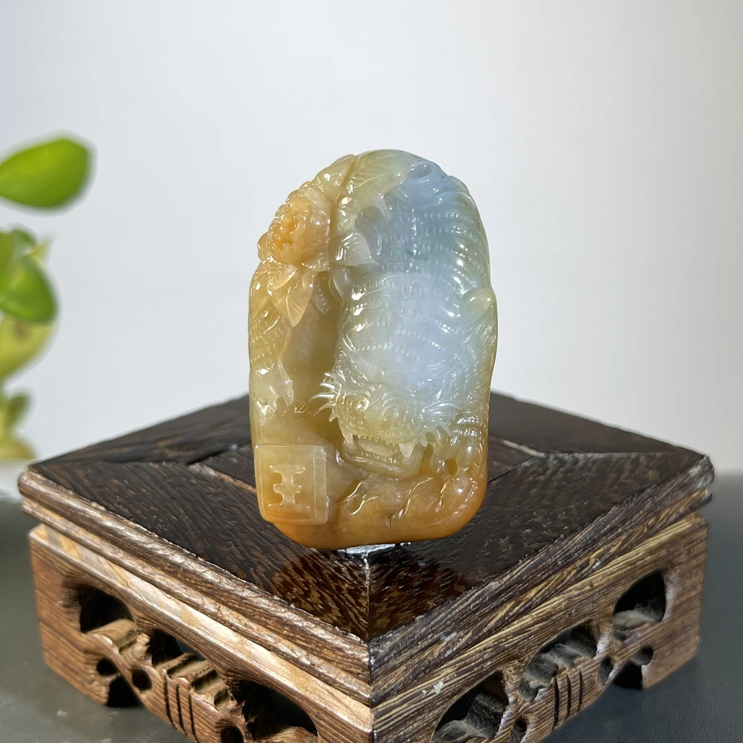 JXA10-159 天然翡翠缅甸A货 下山虎