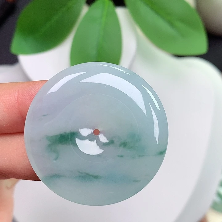 翡翠未镶嵌颈饰平安扣 35.7x5.6mm