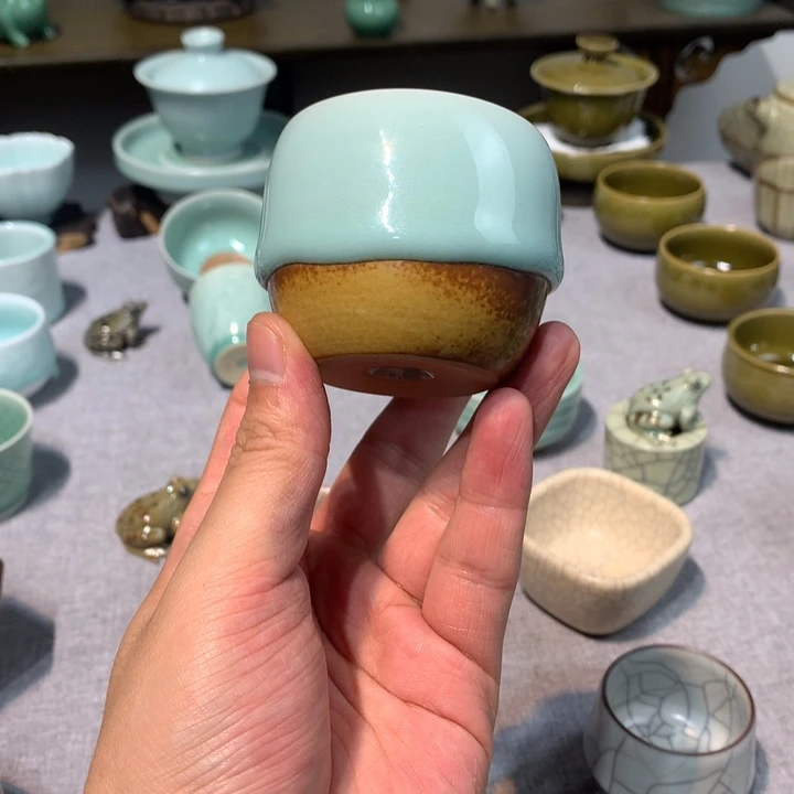 龙泉青瓷手工龙蛋杯